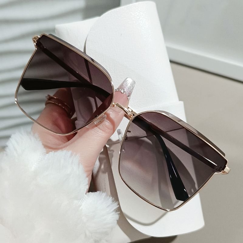 Square Gradient Sunglasses