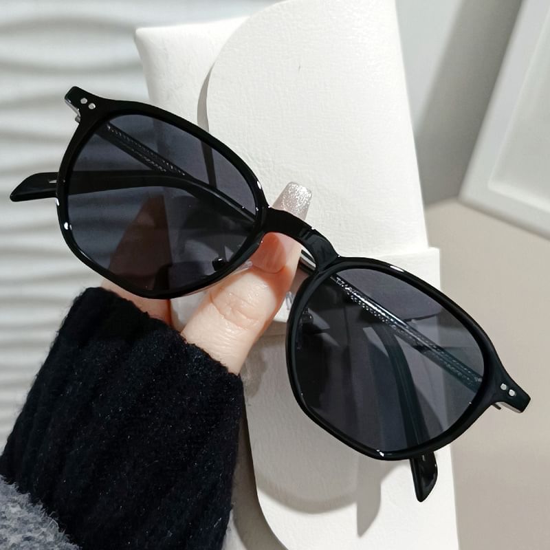 Round Frame Sunglasses