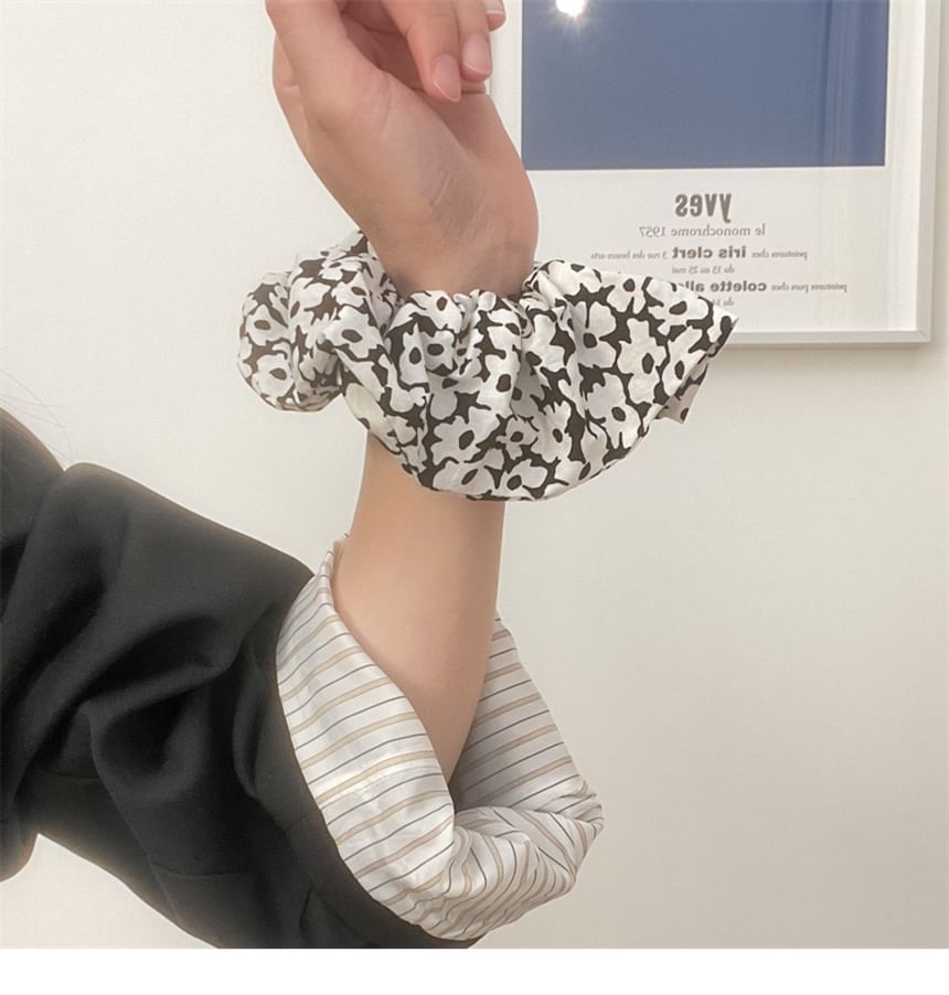 Scrunchie Floral Print