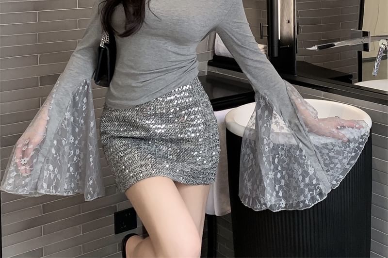 Long-Sleeve Top Panel Lace Shoulder Off Plain