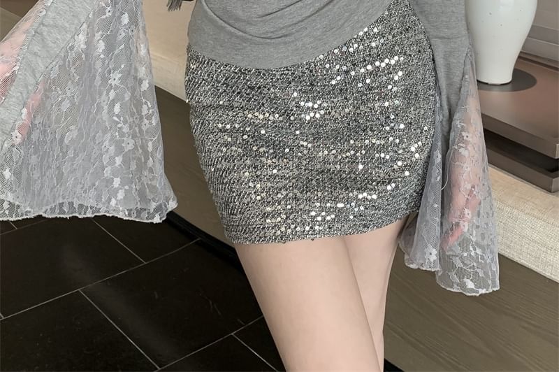 Long-Sleeve Top Panel Lace Shoulder Off Plain