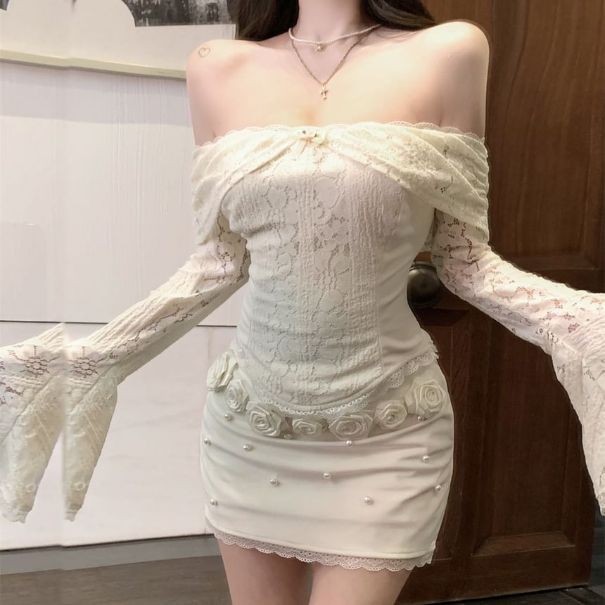 High Floral Top Off-Shoulder Crop Lace Mini Skirt Fit Slim / Rise Accent Panel Long-Sleeve Pencil