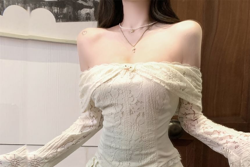 High Floral Top Off-Shoulder Crop Lace Mini Skirt Fit Slim / Rise Accent Panel Long-Sleeve Pencil