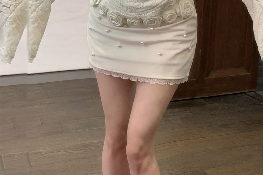 High Floral Top Off-Shoulder Crop Lace Mini Skirt Fit Slim / Rise Accent Panel Long-Sleeve Pencil