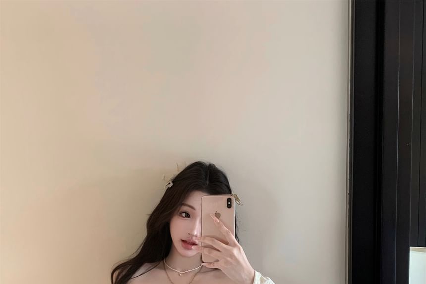 High Floral Top Off-Shoulder Crop Lace Mini Skirt Fit Slim / Rise Accent Panel Long-Sleeve Pencil