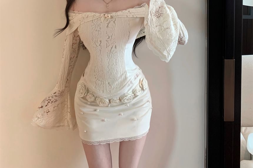 High Floral Top Off-Shoulder Crop Lace Mini Skirt Fit Slim / Rise Accent Panel Long-Sleeve Pencil
