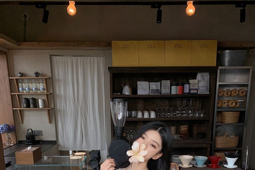 / Mini Print Top Skirt Neck Crop Halter