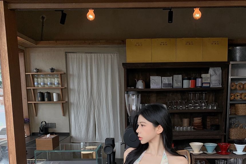 / Mini Print Top Skirt Neck Crop Halter