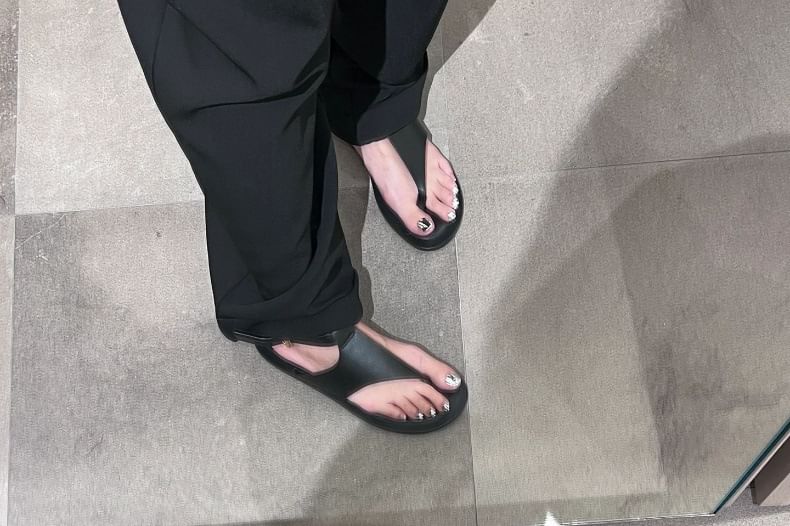 Sandals Plain Genuine Leather Thong Slingback