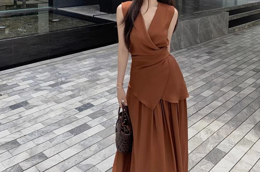 + Waist Set: V-Neck Tank A-Line Maxi Elastic Top Plain Skirt Asymmetrical