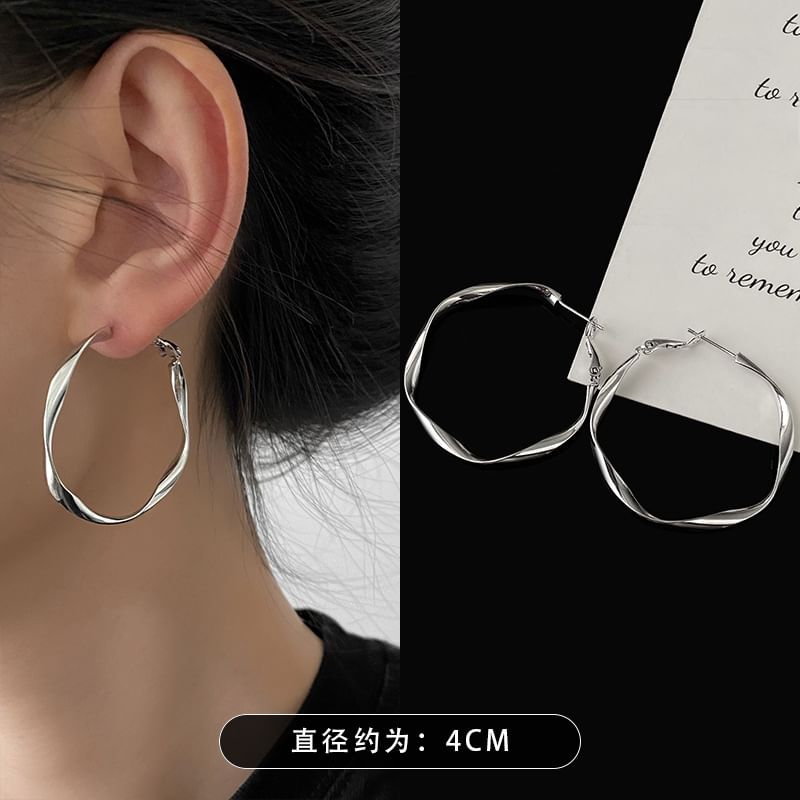 Alloy Earring Twisted Designs) Hoop (Various