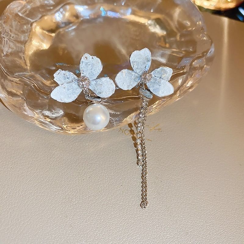 (Various Designs) Earring Faux Alloy Drop Crystal