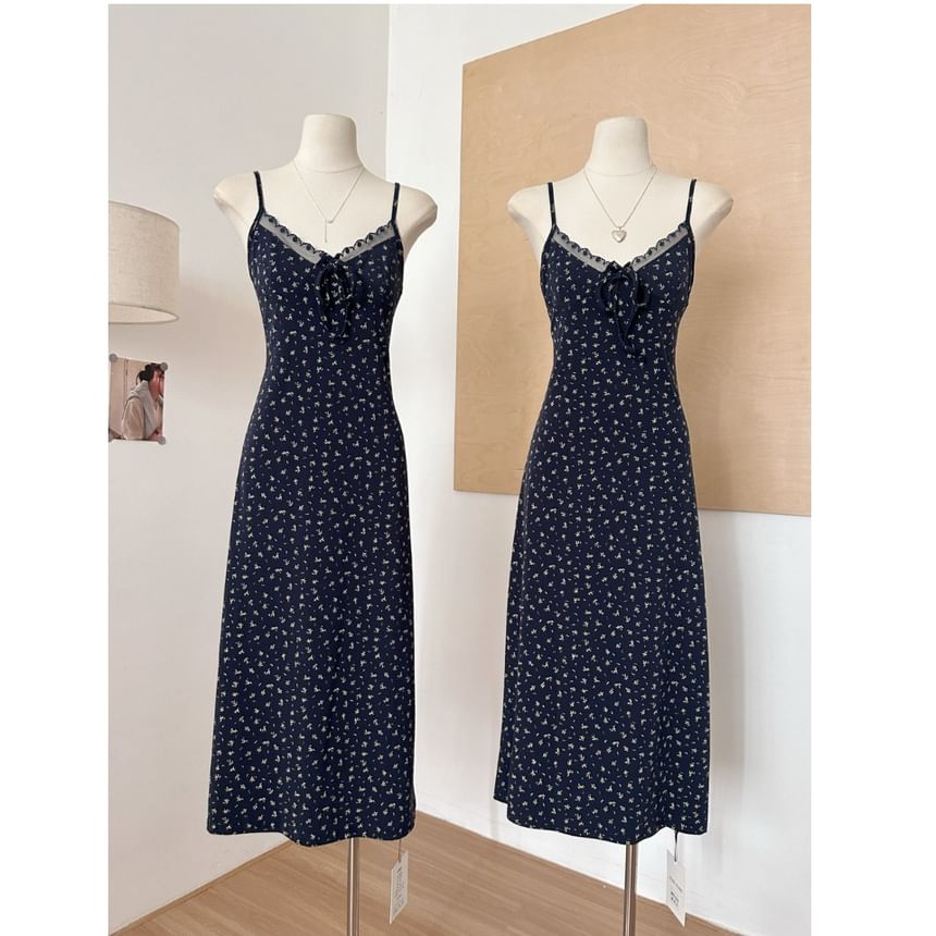 A-Line Set: Dress Trim + V-Neck Cardigan Floral Print Designs) Spaghetti Front Strap Lace Open Plain (Various