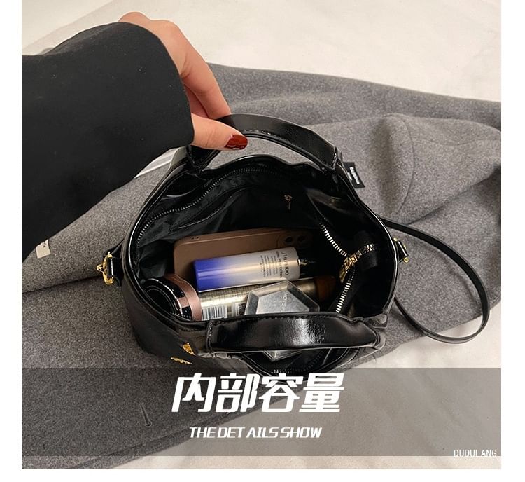 Handle Faux Leather Bag Bucket Top