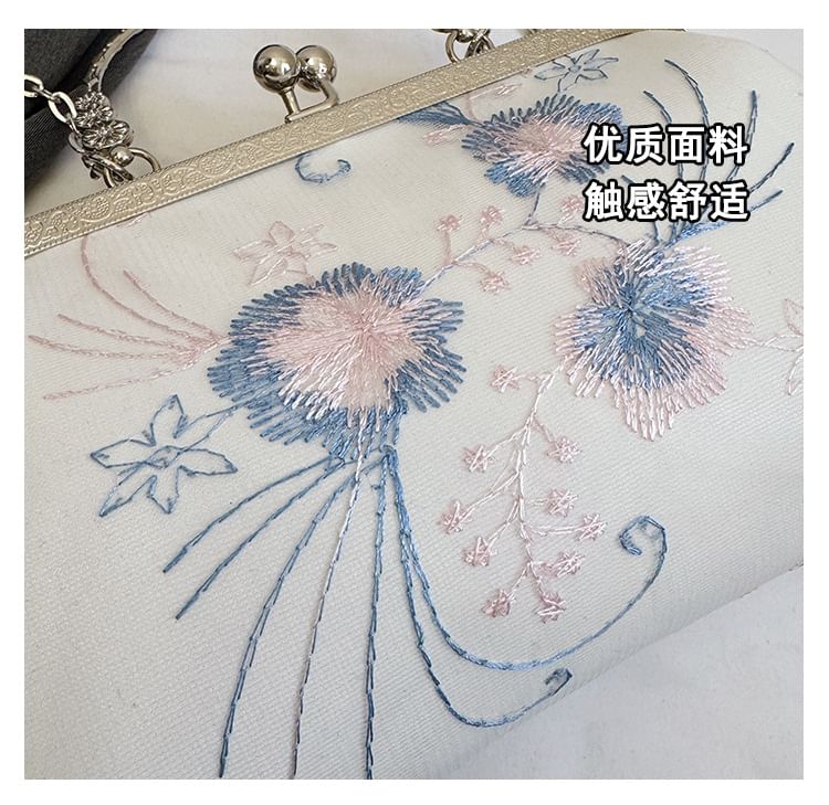 Lock Kiss Floral Embroidered Crossbody Bag