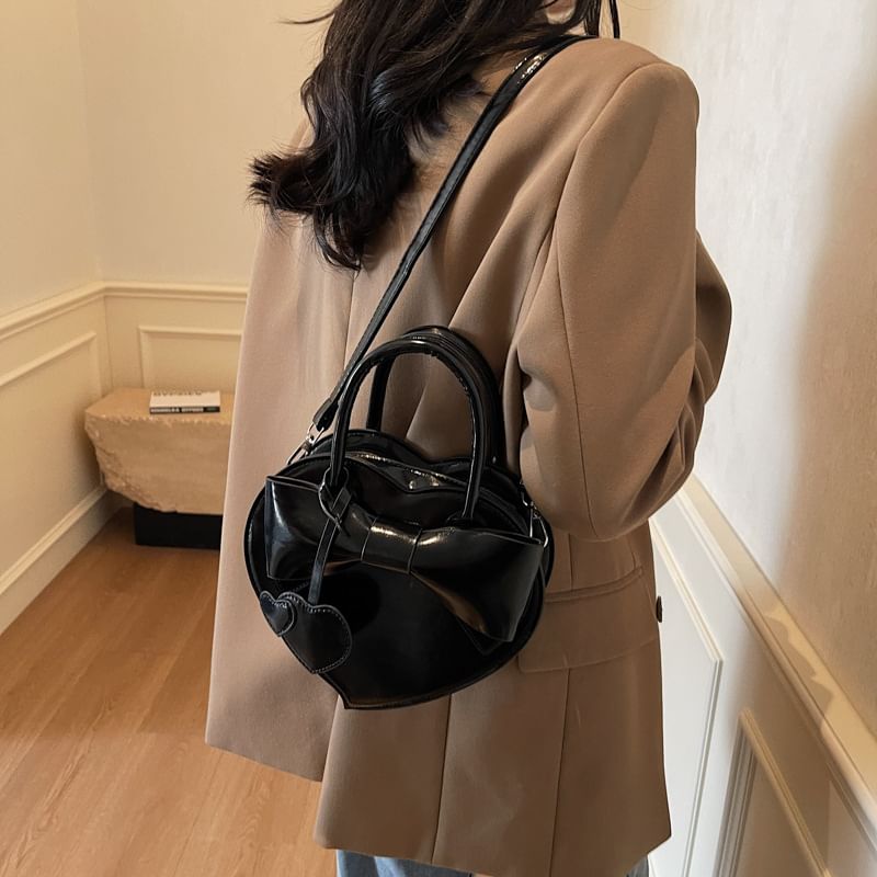 Shaped Faux Set: + Charm Leather Bag Heart Crossbody