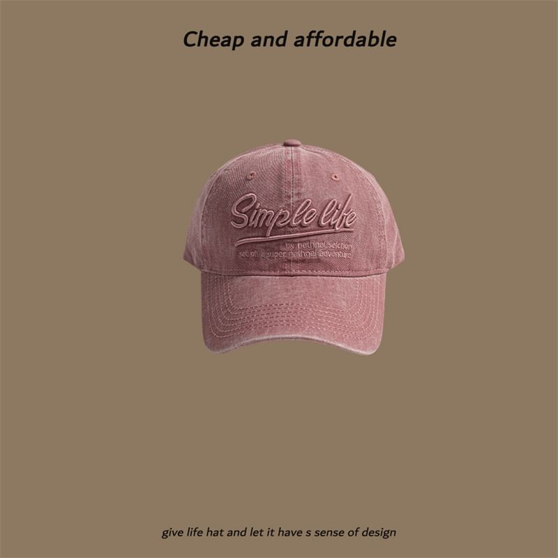 Cap Embroidered Washed Letter