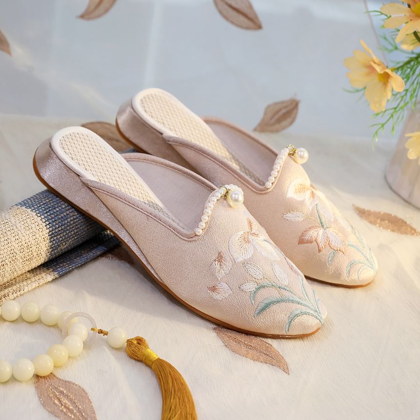 Mules Faux Pearl Embroidered Floral