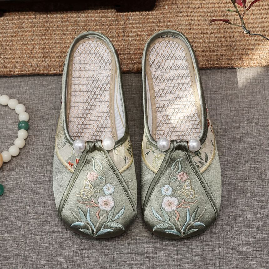 Faux Mules Pearl Embroidered Floral