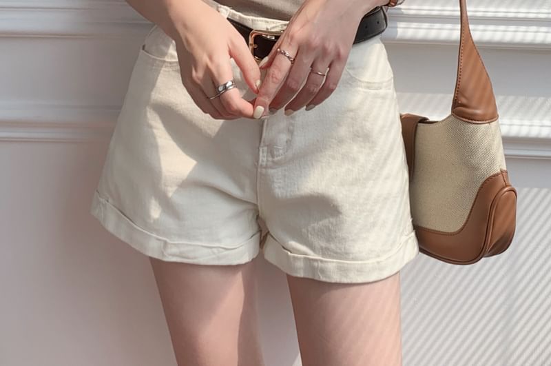 Plain Scoop Tee Short Neck Sleeve