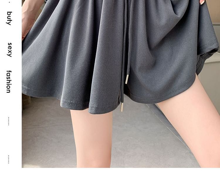 Drawstring Waist Plain Shorts Wide Leg
