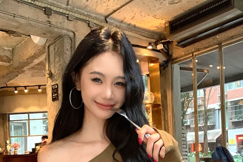 Fit Slim T-Shirt Plain Asymmetrical One-Shoulder Neck Long-Sleeve Crop