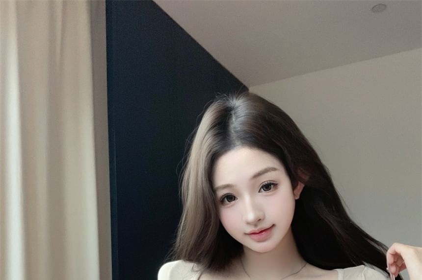 Crop Plain Lace Slim T-Shirt + Fit Camisole Set: Long-Sleeve Top Henley