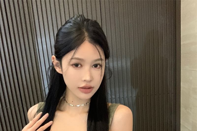 Top Asymmetrical Jacquard Frayed Neck Scoop Peplum Tank