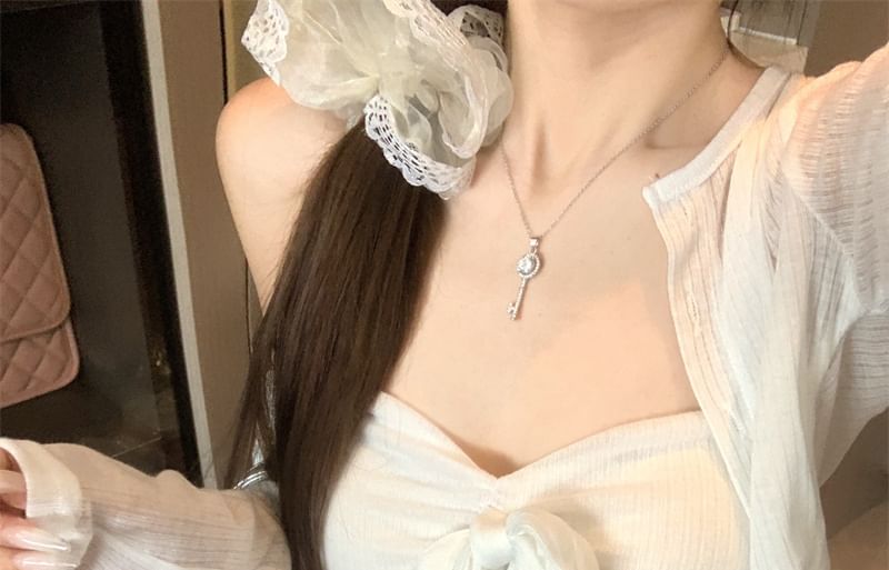 / Sweetheart Top Crop Neck Plain Tube Button-Up Neckline Bow Accent Flowy Round Cardigan