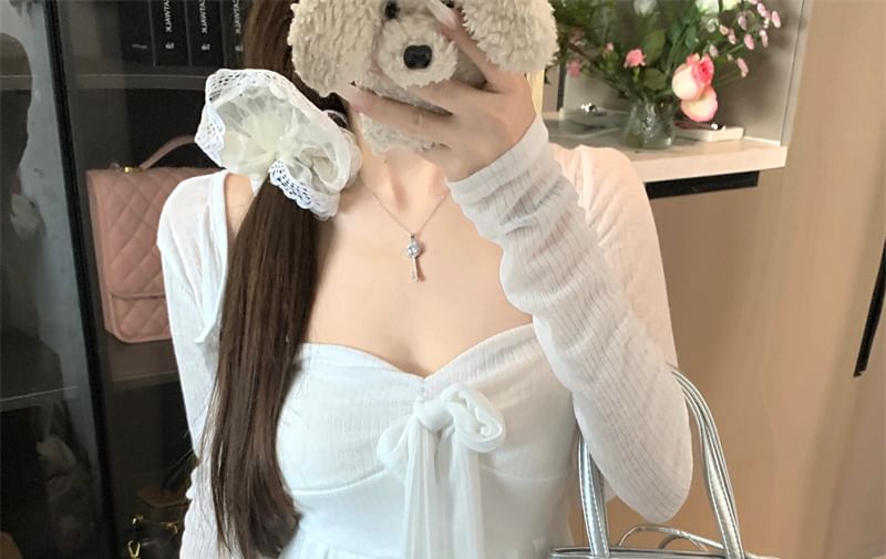 / Sweetheart Top Crop Neck Plain Tube Button-Up Neckline Bow Accent Flowy Round Cardigan