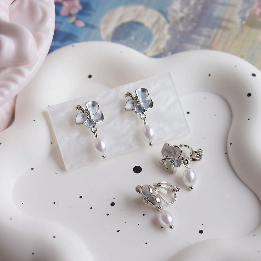 Earring / Clip-On Pearl Butterfly Drop Faux