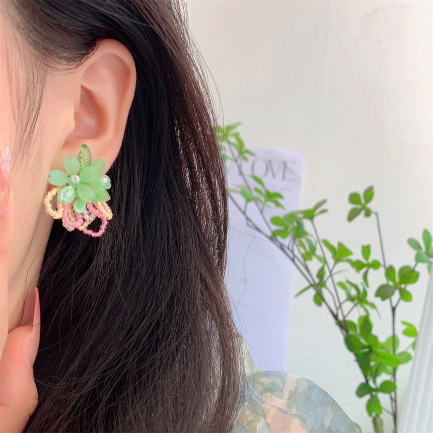 Flower Faux Pearl Beaded Ear Stud / Clip-On Earring