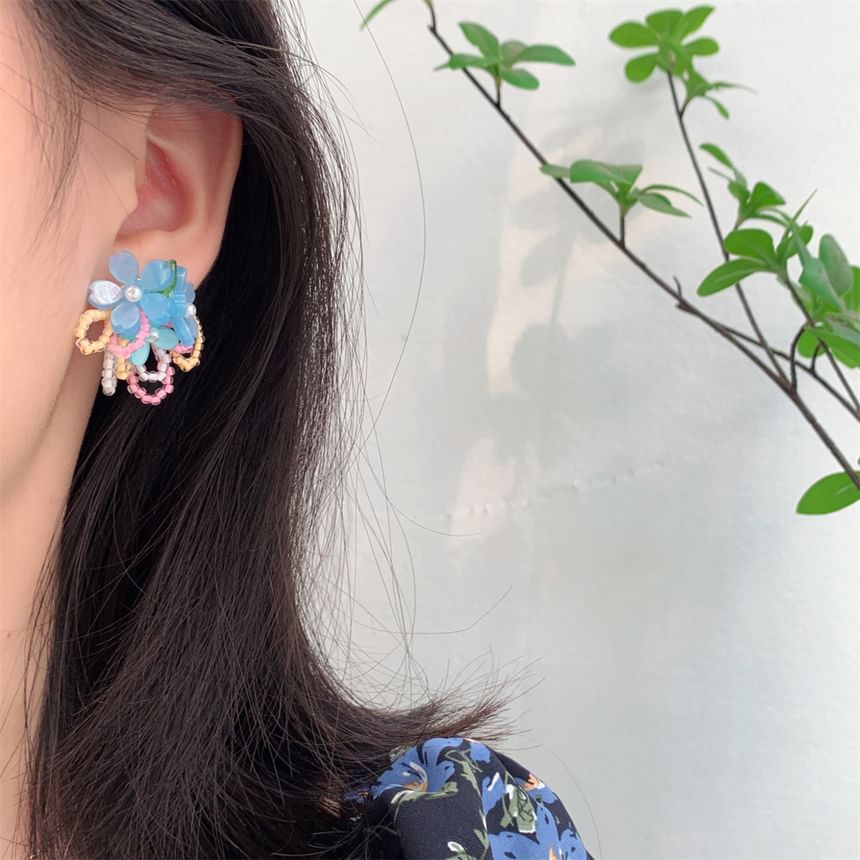 Flower Faux Pearl Beaded Ear Stud / Clip-On Earring