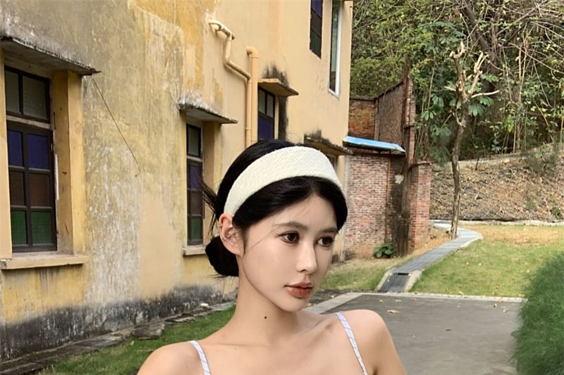 / Maxi Waist Cutout Skirt Mock Two-Piece Neckline A-Line Striped Camisole High Top Sweetheart Crop