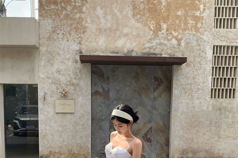 / Maxi Waist Cutout Skirt Mock Two-Piece Neckline A-Line Striped Camisole High Top Sweetheart Crop