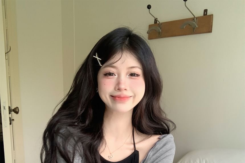 High Top Long-Sleeve Accent Skort T-Shirt Halter Set Bow A-Line / Neck Mini Waist Asymmetrical Plain Crop