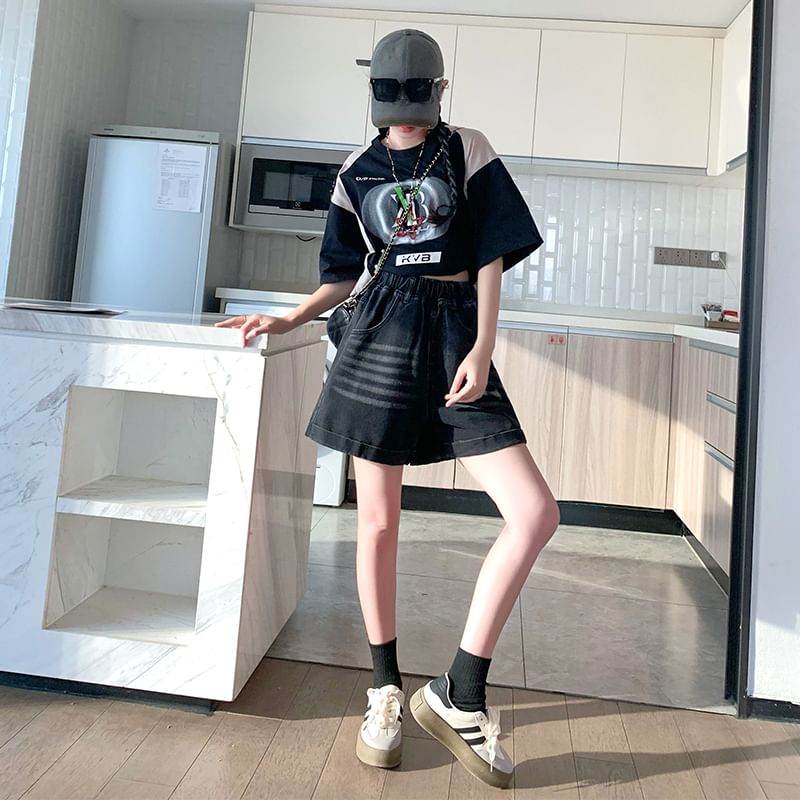 Washed Denim Elastic Waist Shorts