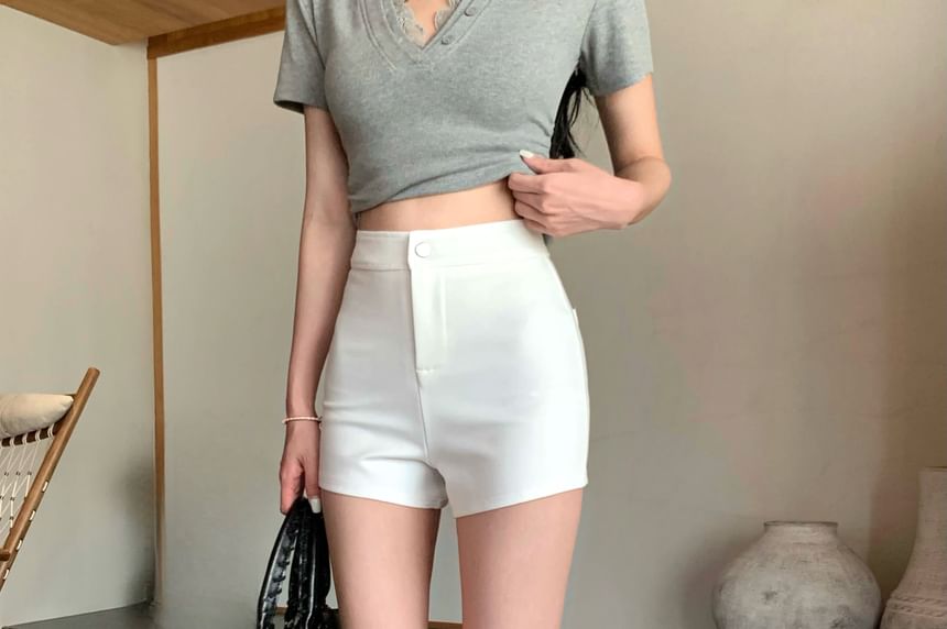 Two-Piece High / Waist Lace Slim Tee Mock Short-Sleeve Fit Trim V-Neck Plain Shorts