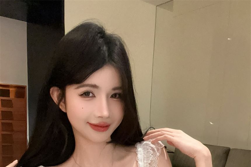 Bow Lace Top Padded Fringed Panel Camisole Fit Slim