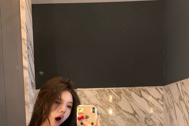 Cami Top Fit Bow Slim Mesh Crop