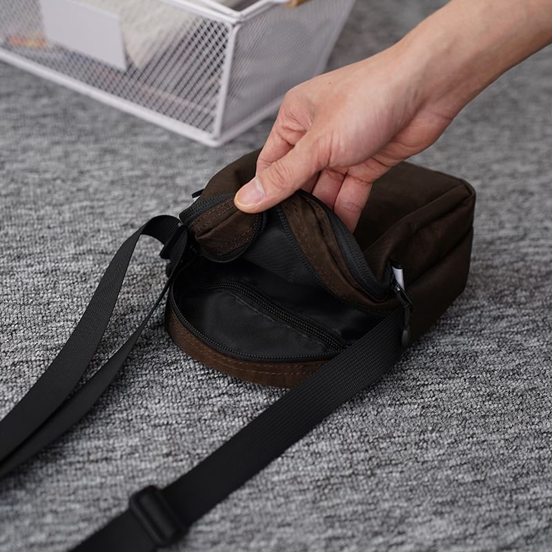 Bag Plain Nylon Crossbody