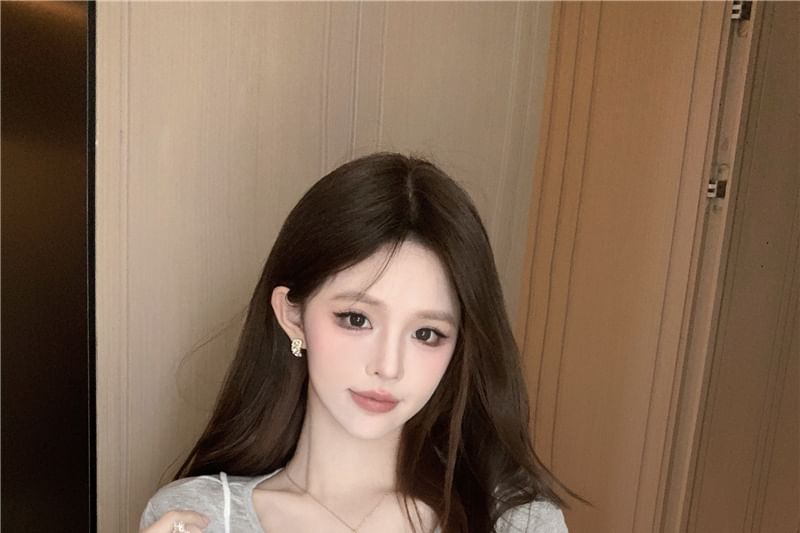 Neck Cami Sheer Plain Set: Tee Floral Short-Sleeve Ruffle Crew + Top