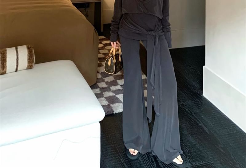 T-Shirt Plain Mock High Long-Sleeve Flared Waist Pants Crew Two-Piece / Neck