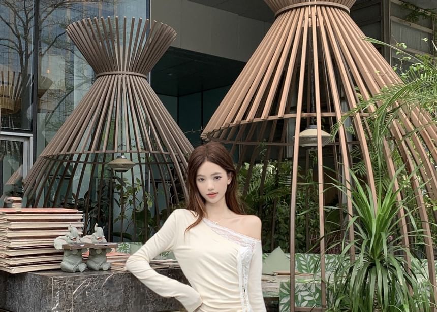 Trim Maxi Asymmetrical Skirt Rise A-Line Long-Sleeve Ruched High Tee Plain Lace / One-Shoulder