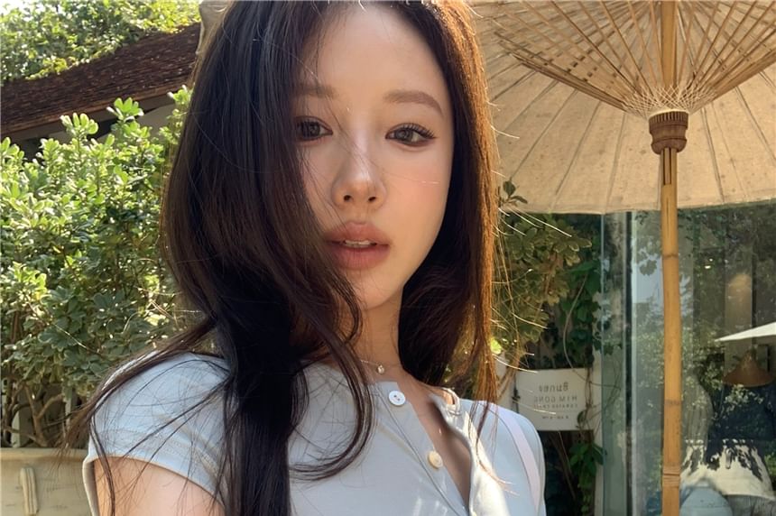 Short-Sleeve Crop Buttoned Tee Plain Half