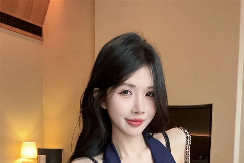 Camisole Halter Lace V-Neck Panel / Neck Cowl Plain Top