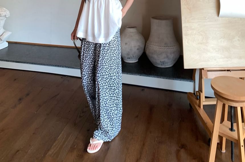 Notch Leg Wide Print Neck / Plain High Top Camisole Waist Pants Floral