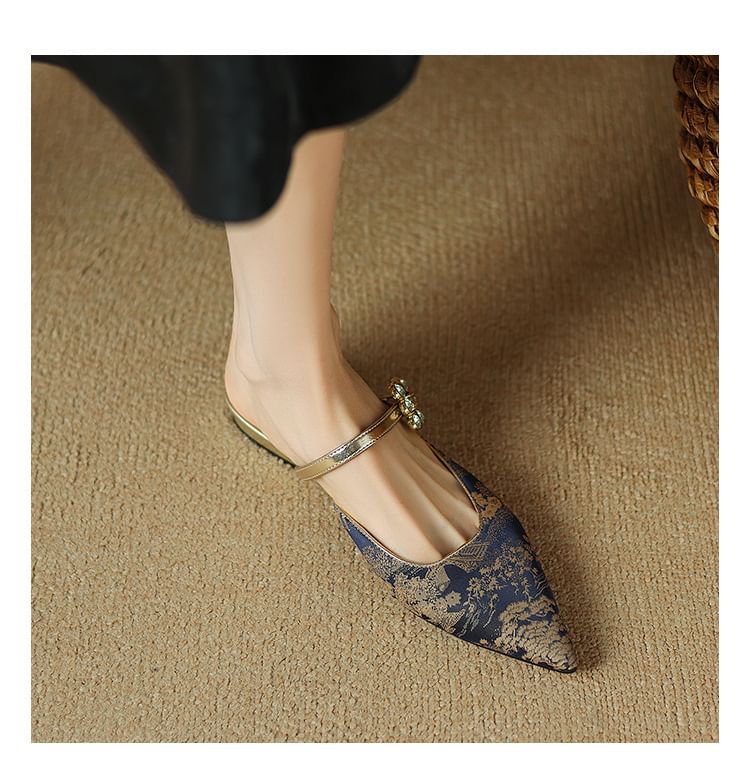 Mules Low Pointed Heel