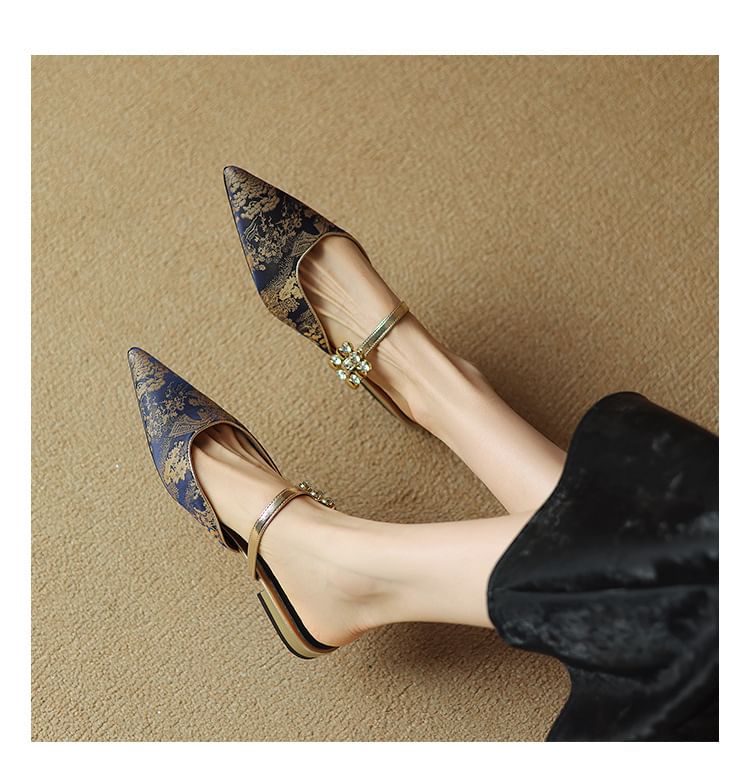 Mules Low Pointed Heel