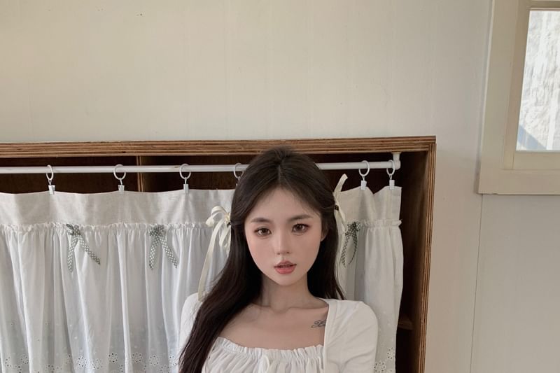 Square Ruched Sleeve Plain Mock Top Neck Short Piece Two